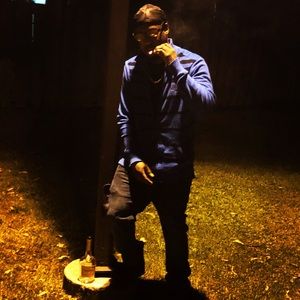 Meet your Posher, Devonte